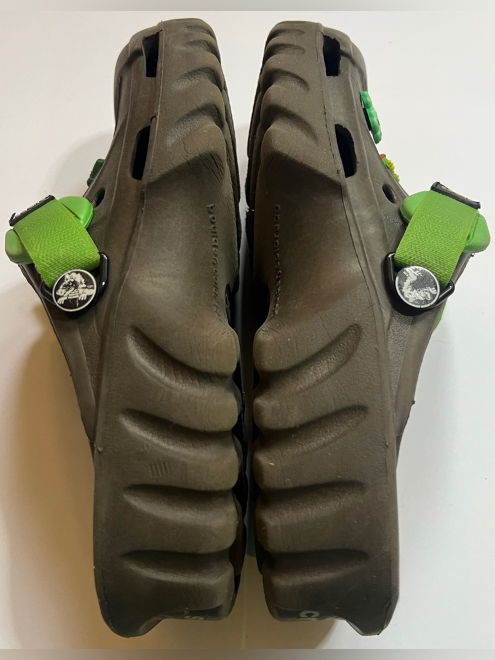 CROCS Classic All-Terrain Clogs Brown / Green Strap Women Size 8 / Men Size 6 - Picture 3 of 5